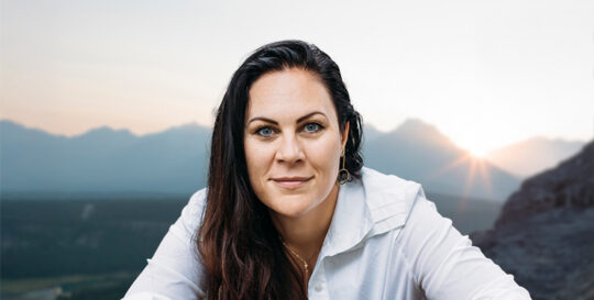 20250319-Alumni-Web_Assets-Oksana_Bober-Dipmoma_Card-740x374 - IMD Business School - IMD Business School